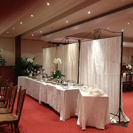 Eco Diamond מלון 3*